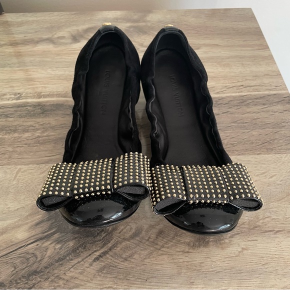 Louis Vuitton Black Flats with Gold Studded Bow - Picture 1 of 11